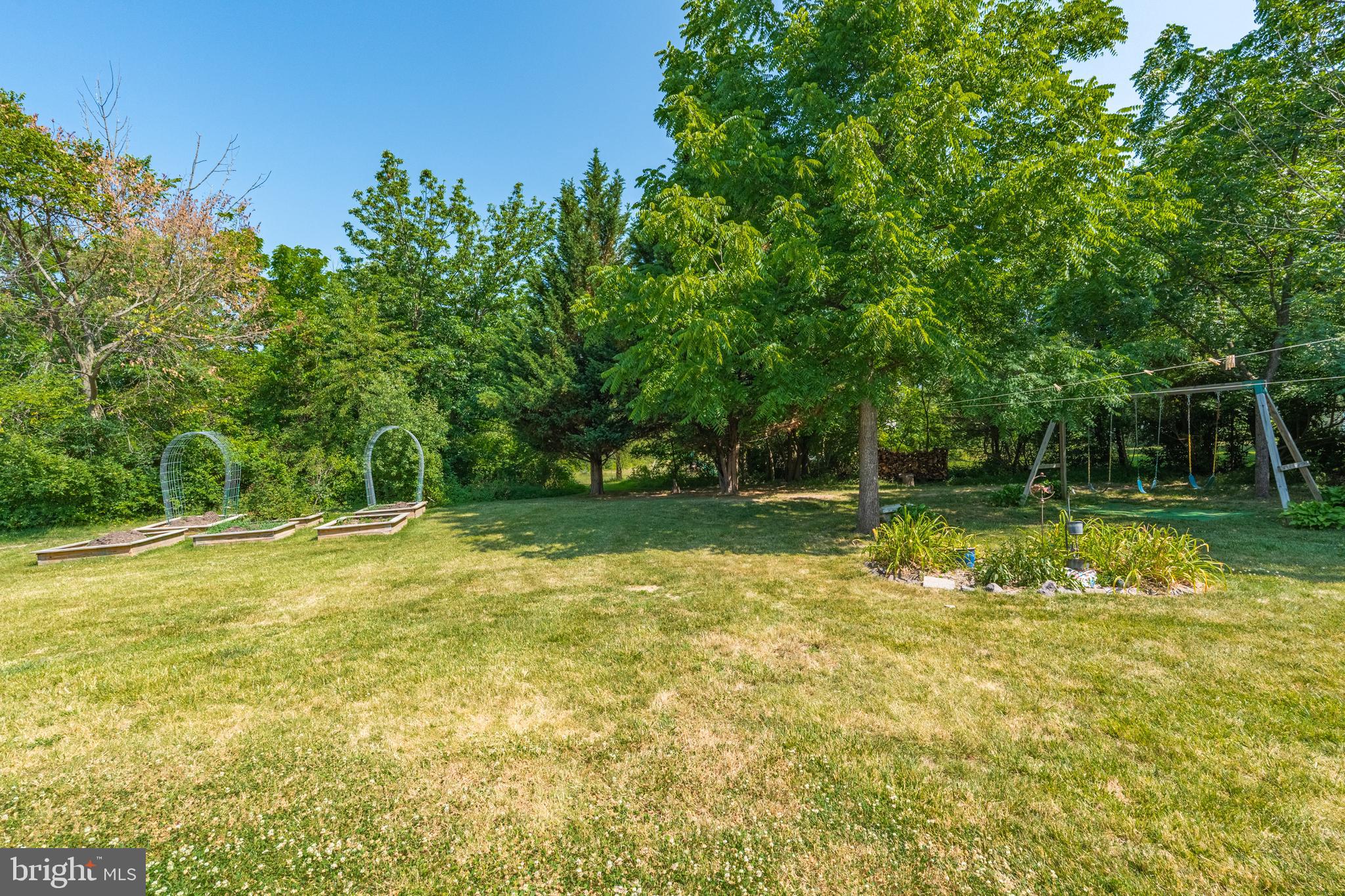 CHESTNUT GROVE - Residential