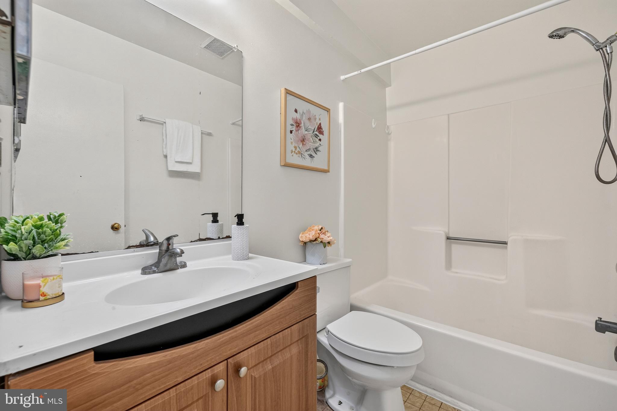 LAKELAND PARK - Residential