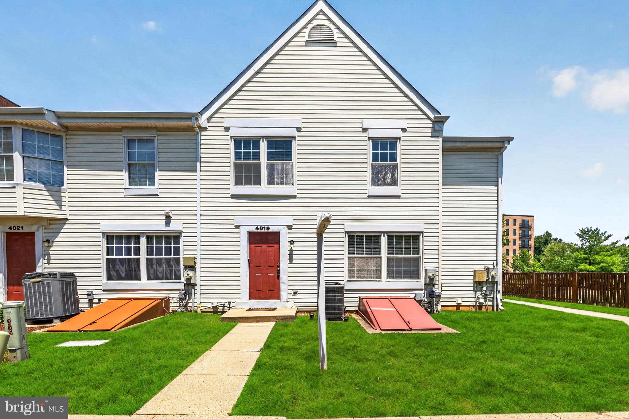 LAKELAND PARK - Residential