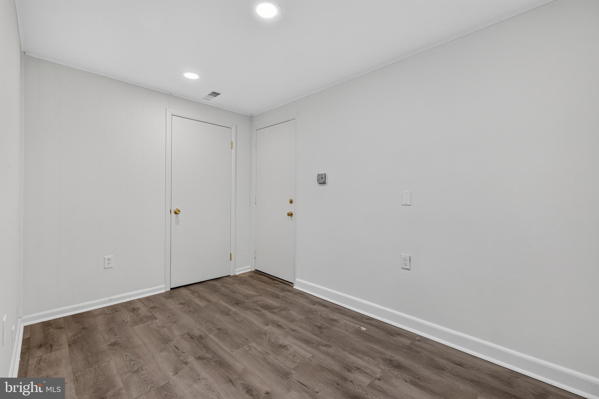 LAKELAND PARK - Residential