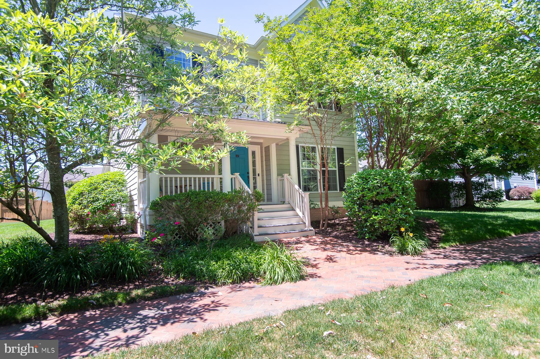 EASTON VILLAGE - Residential