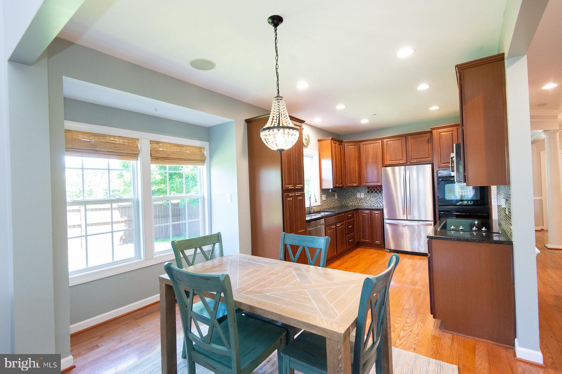 EASTON VILLAGE - Residential
