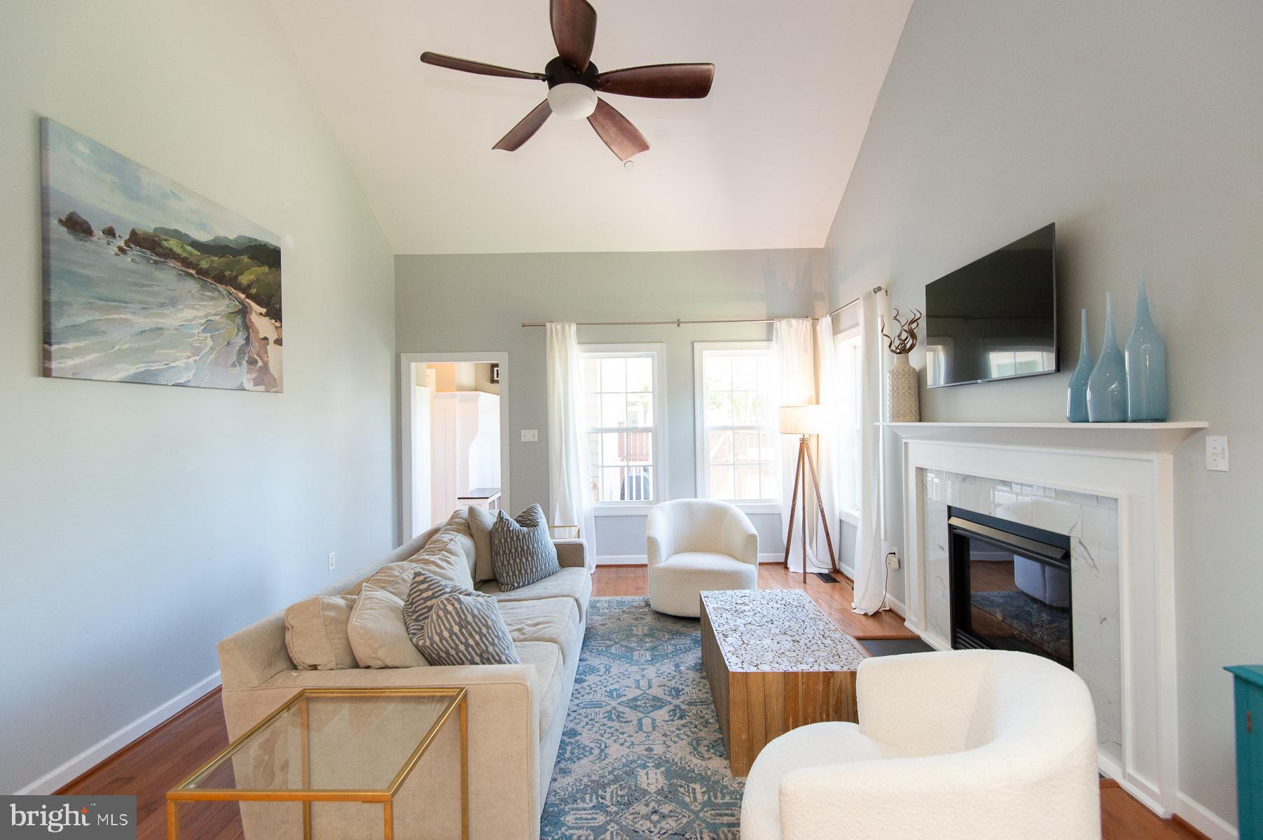 EASTON VILLAGE - Residential