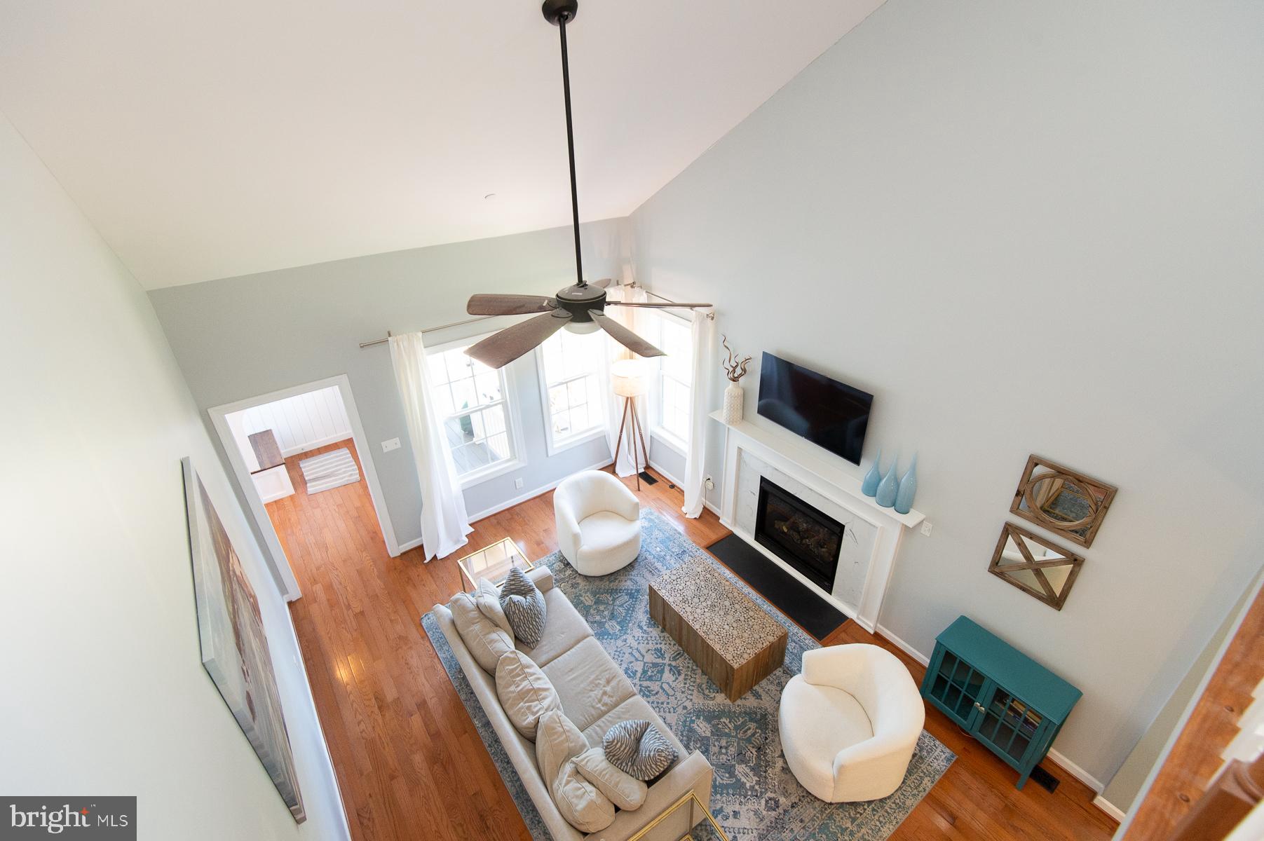 EASTON VILLAGE - Residential