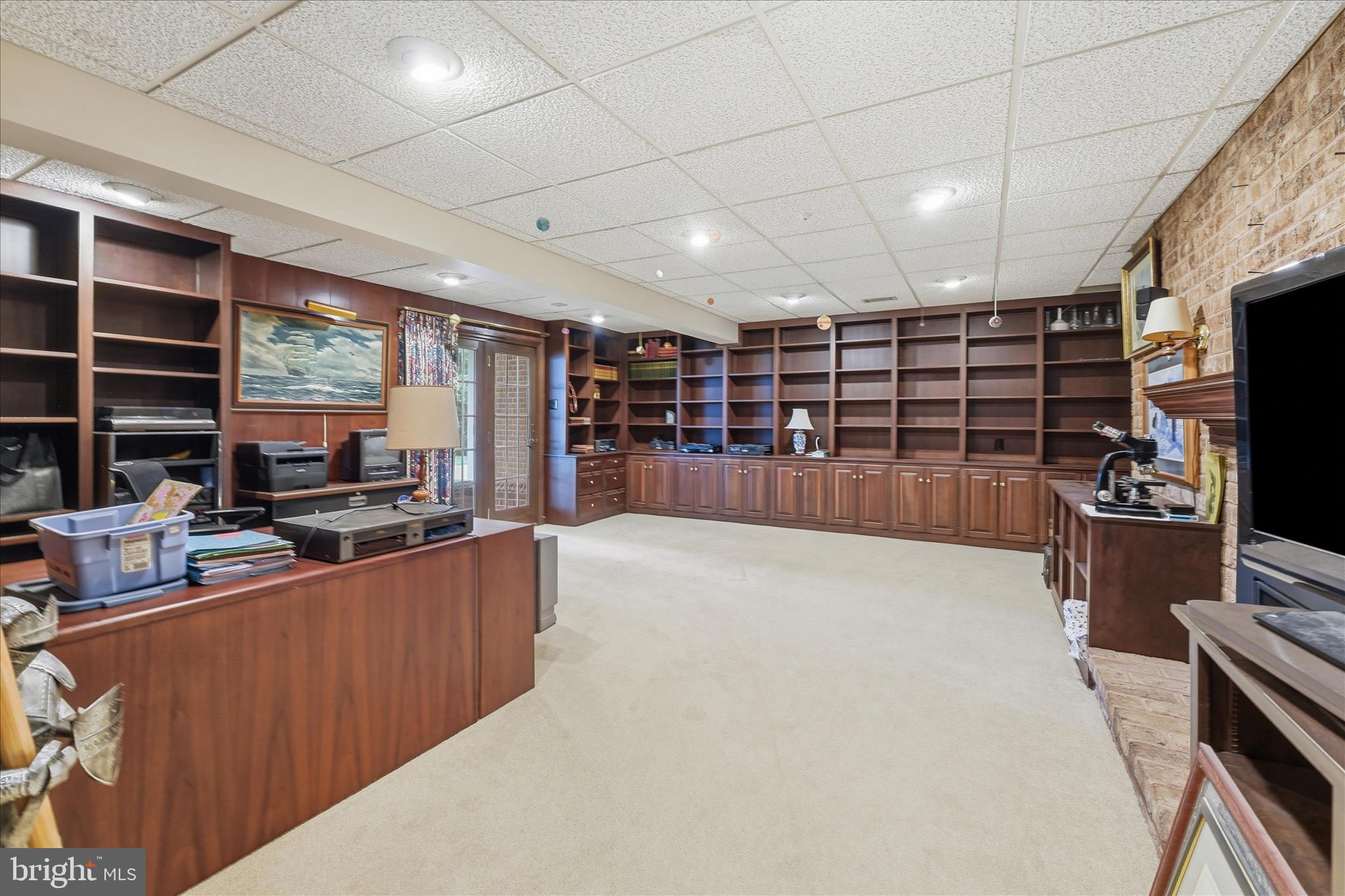 SPRING VALLEY ESTATES - Residential