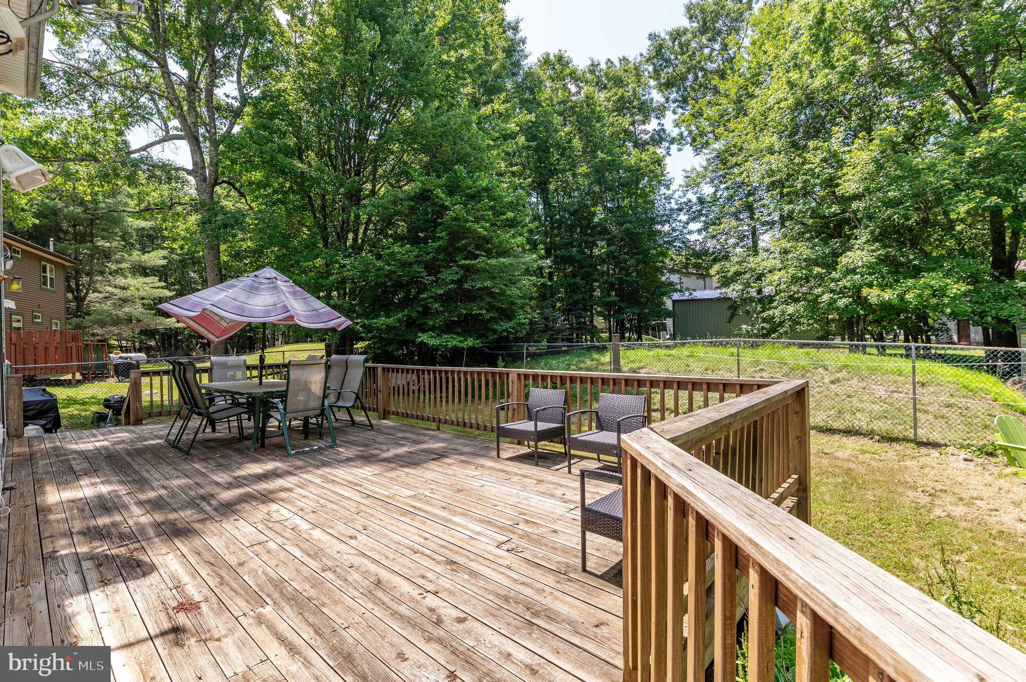 TOWAMENSING TRAILS - Residential