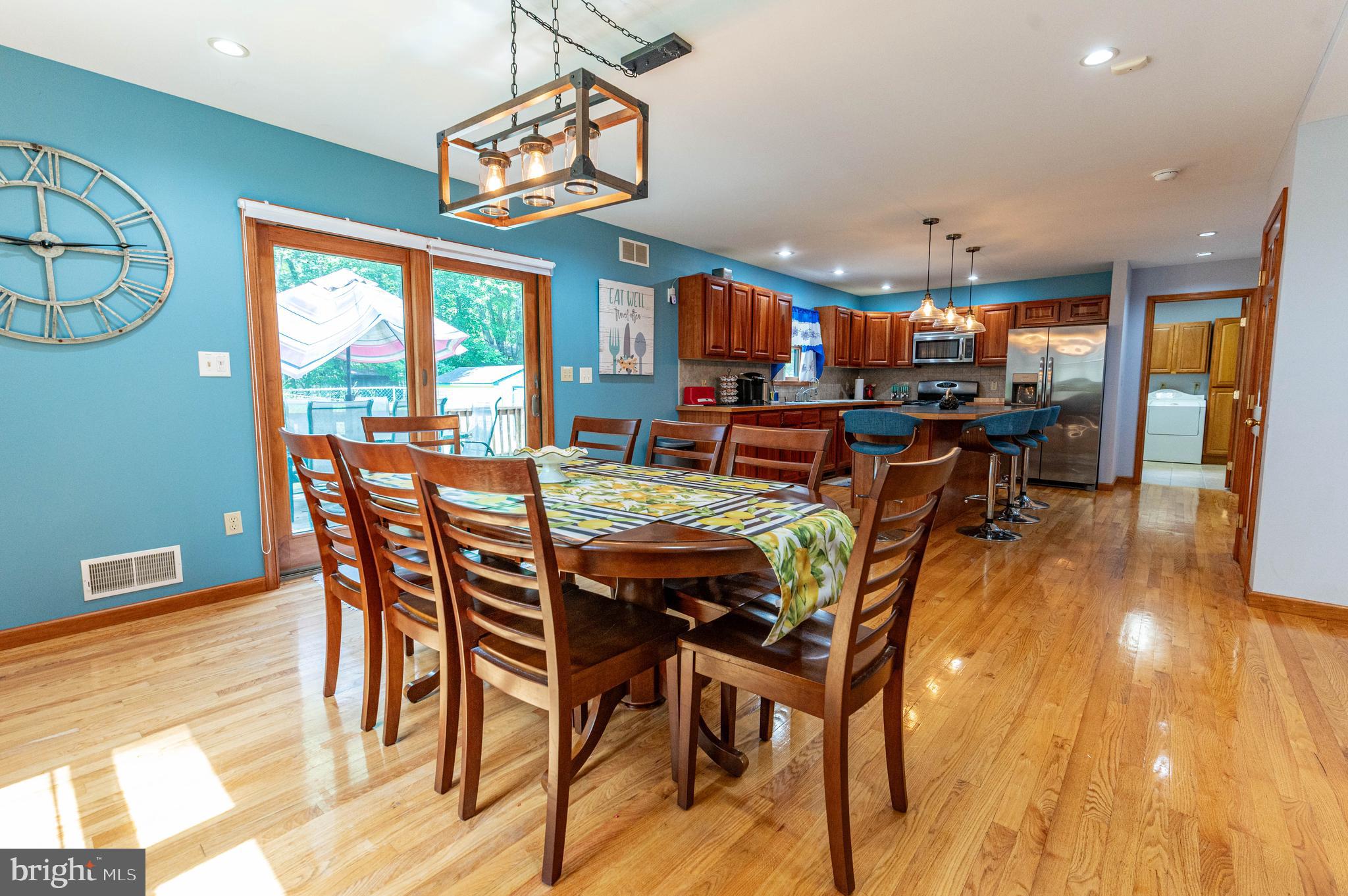 TOWAMENSING TRAILS - Residential