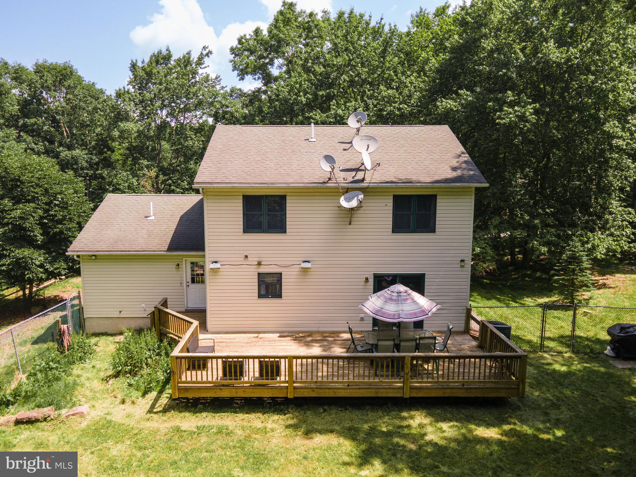 TOWAMENSING TRAILS - Residential