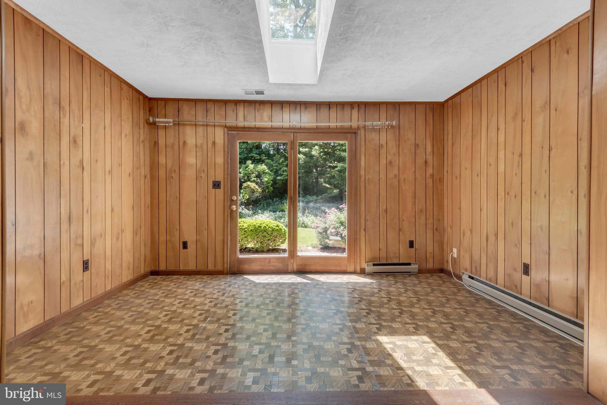 HERITAGE HARBOUR - Residential