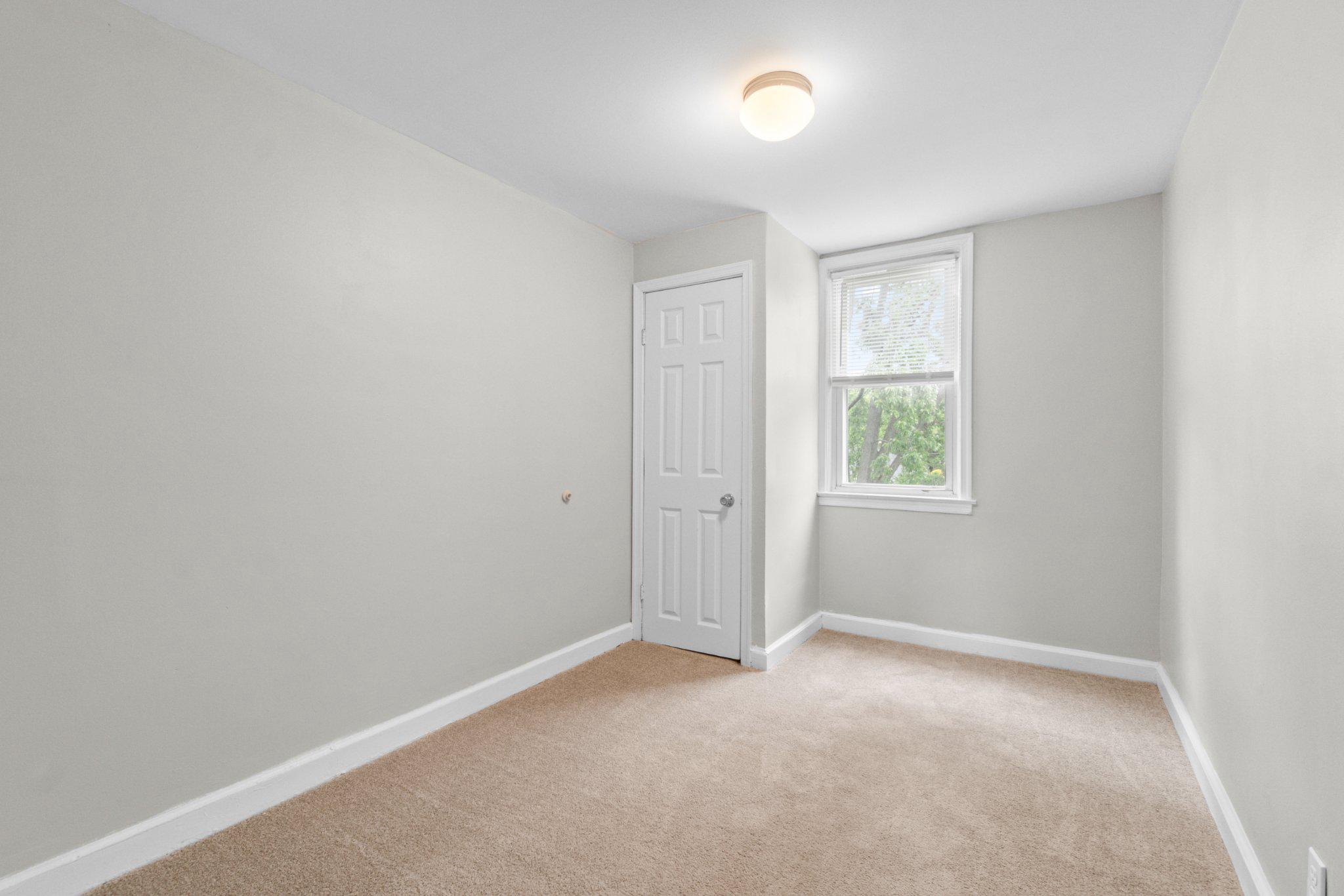 ESSEX - Residential