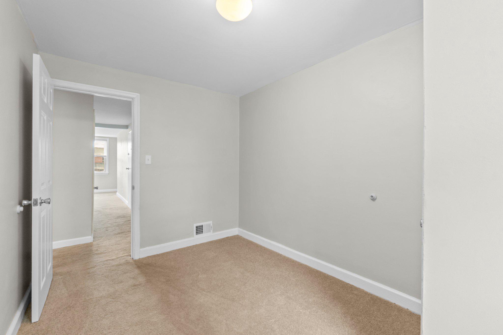 ESSEX - Residential