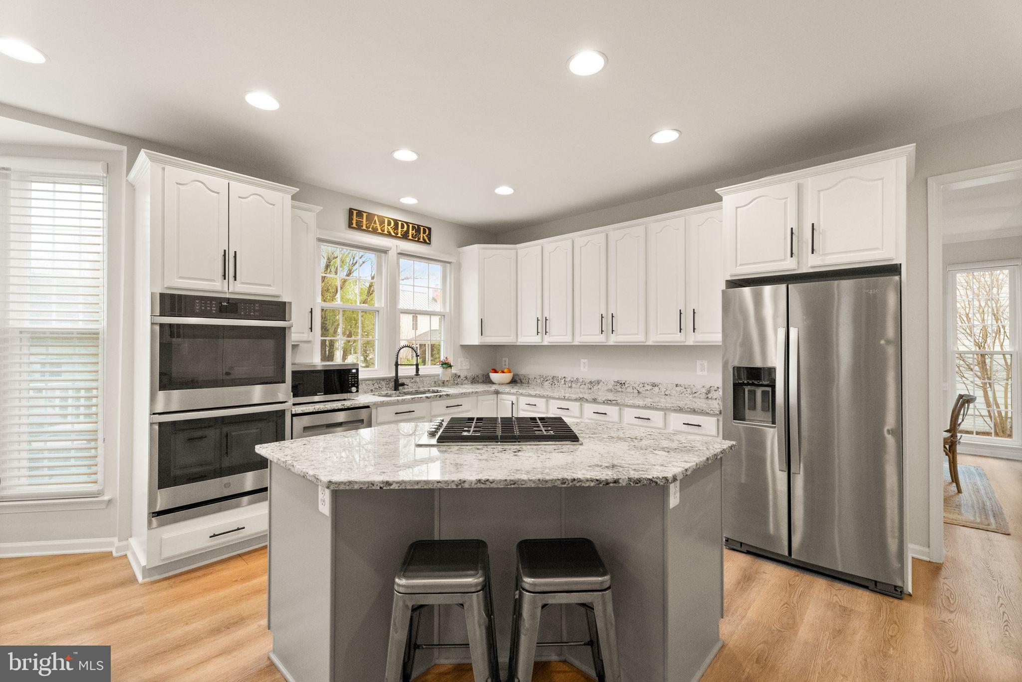 WOODLEA MANOR - Residential