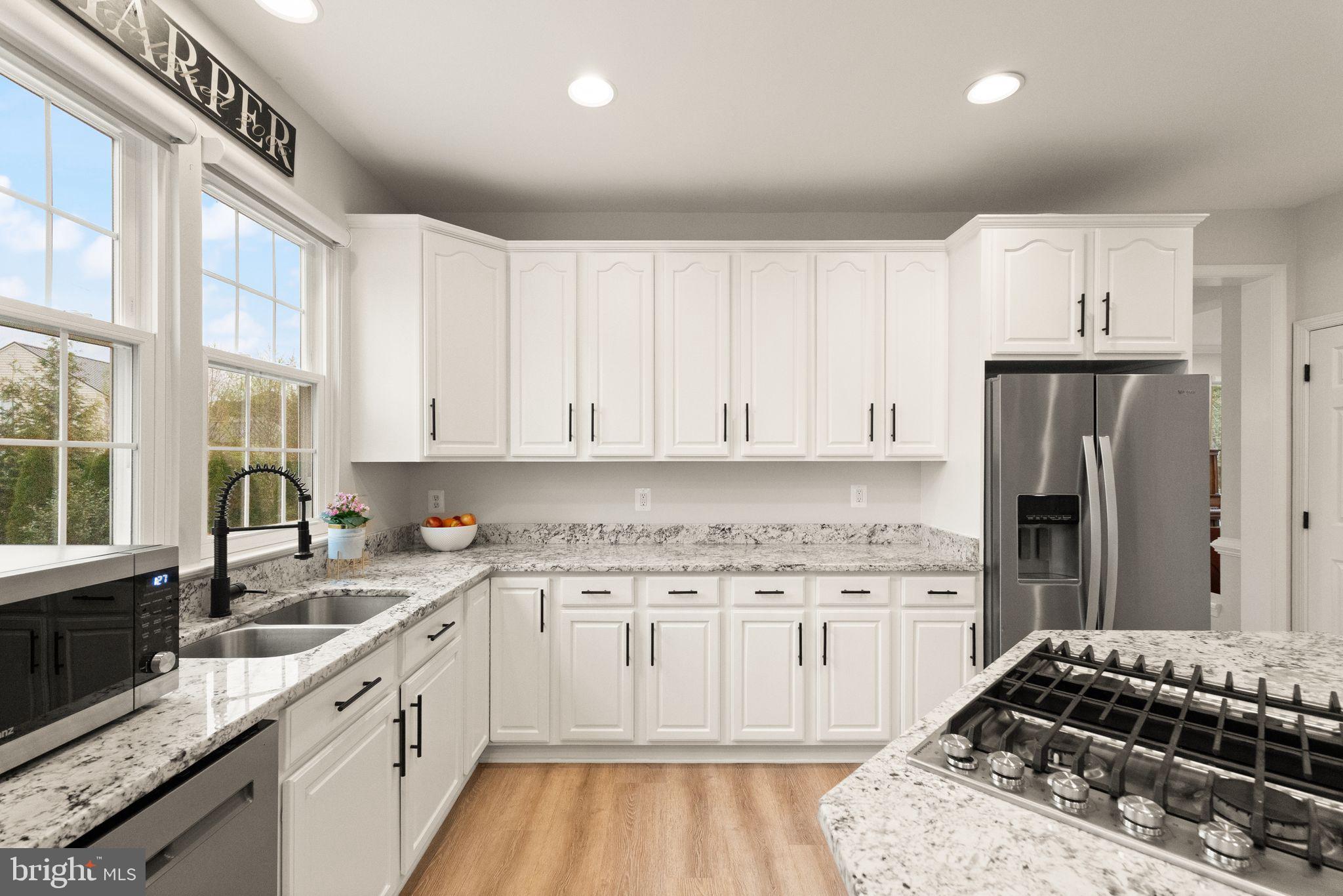 WOODLEA MANOR - Residential
