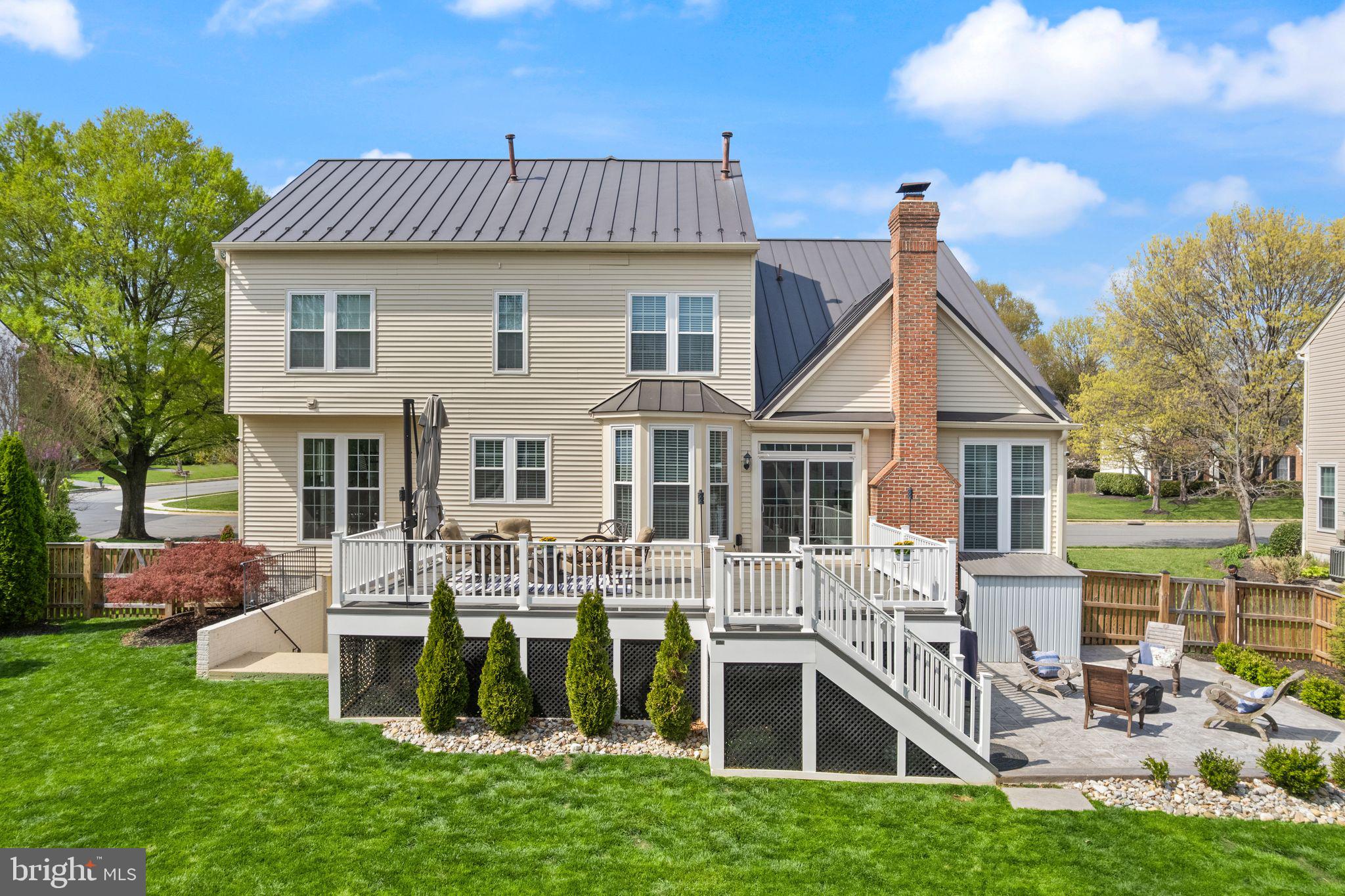 WOODLEA MANOR - Residential