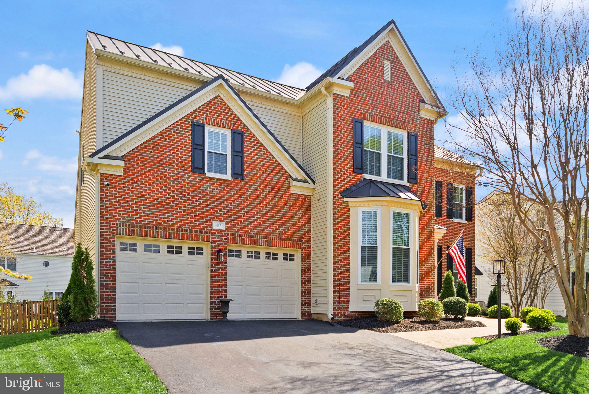 WOODLEA MANOR - Residential