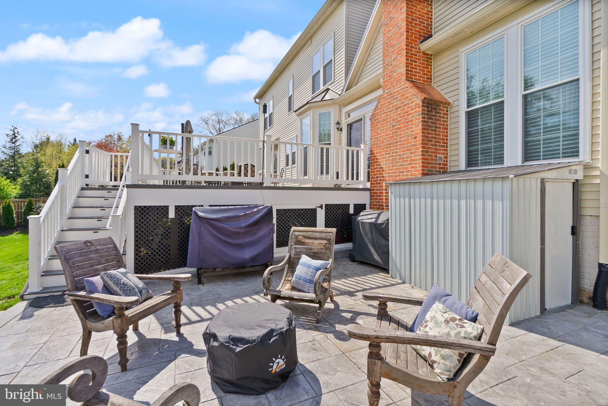 WOODLEA MANOR - Residential