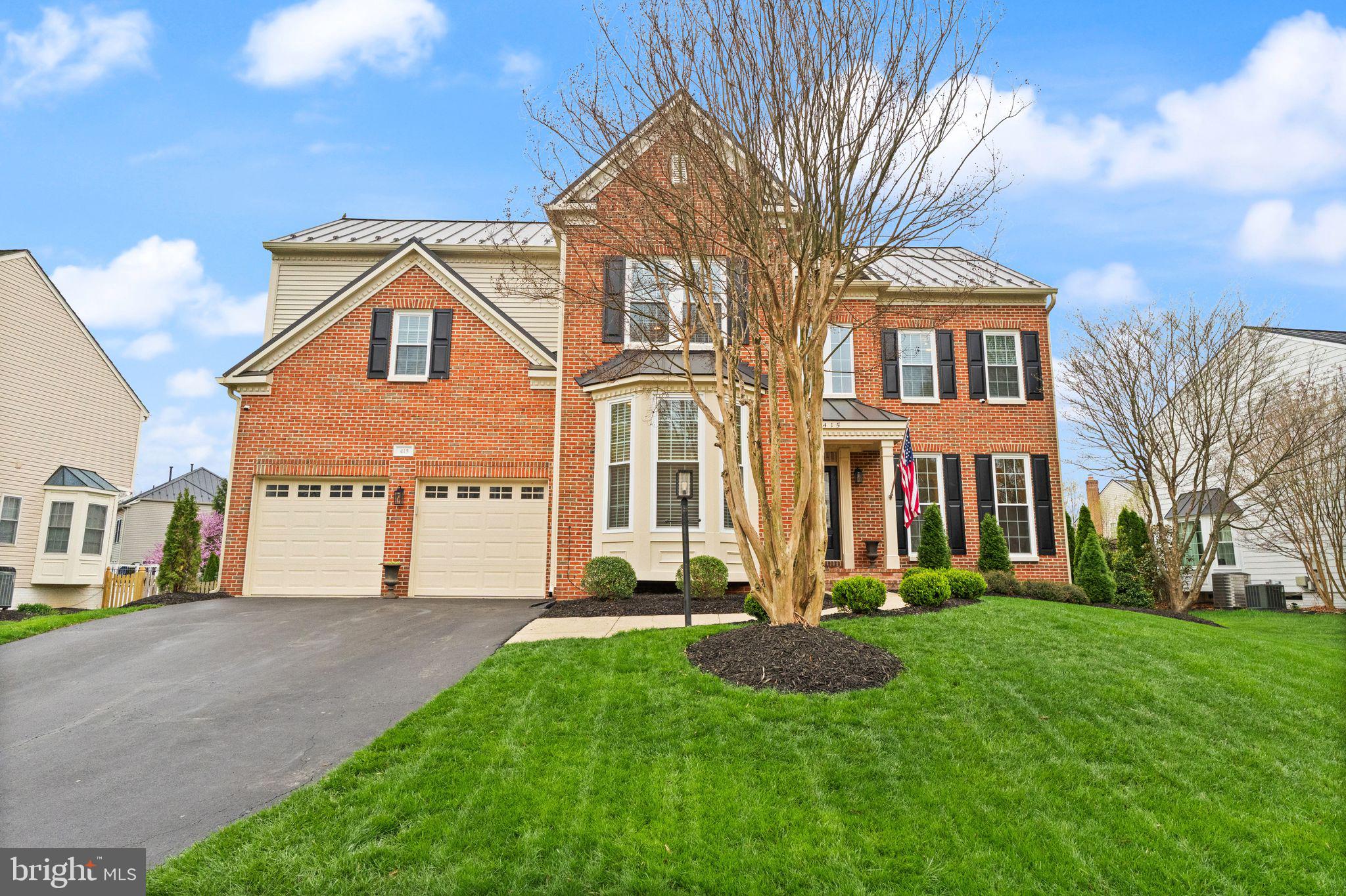 WOODLEA MANOR - Residential