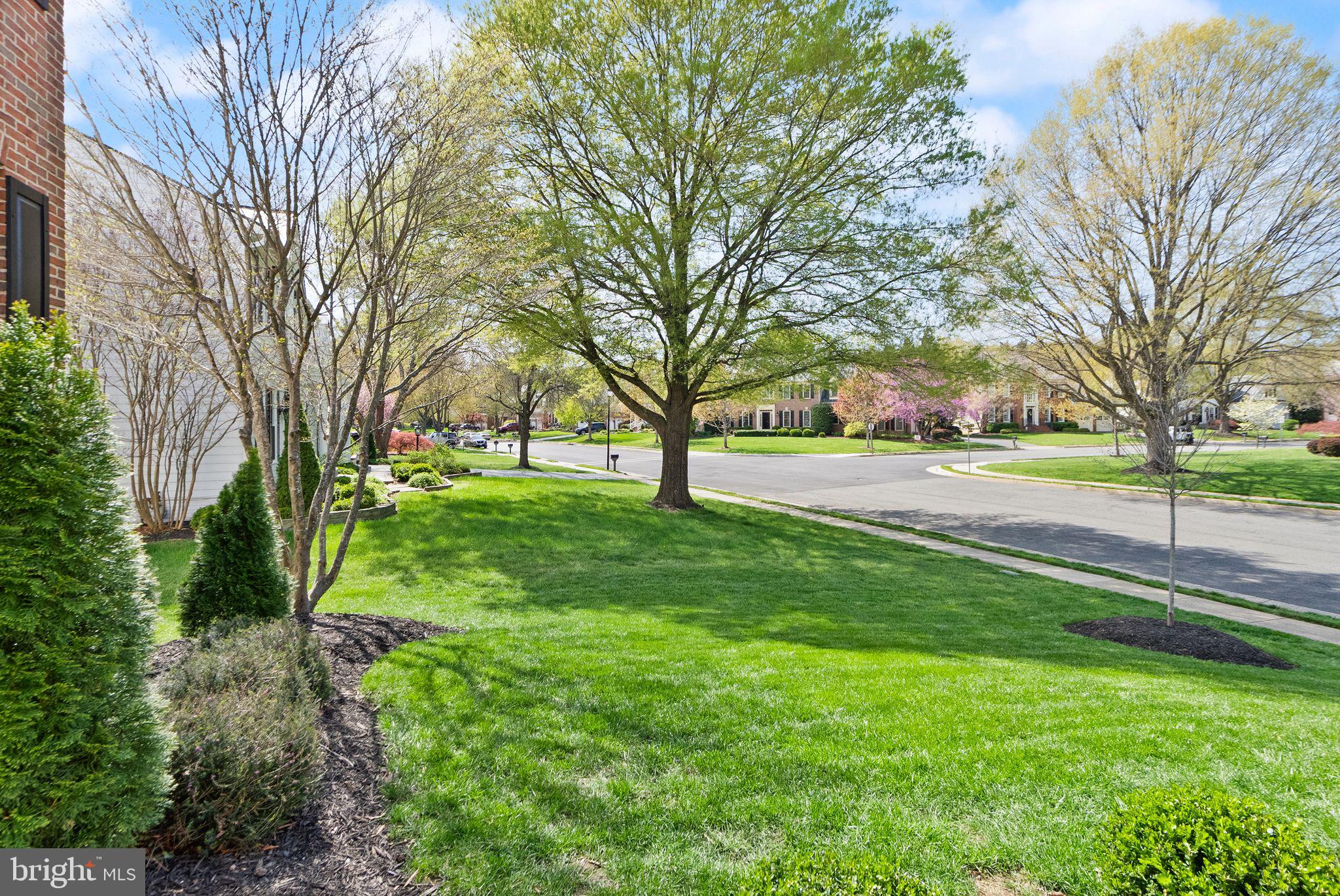 WOODLEA MANOR - Residential