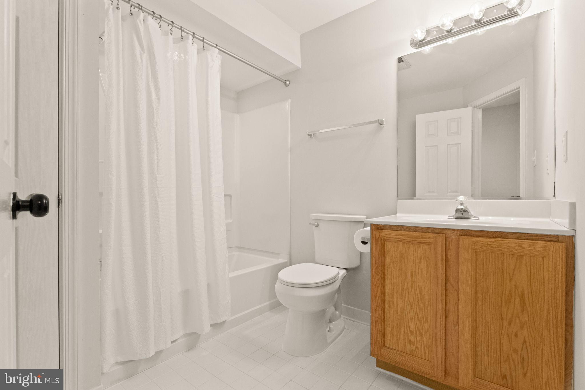 WOODLEA MANOR - Residential