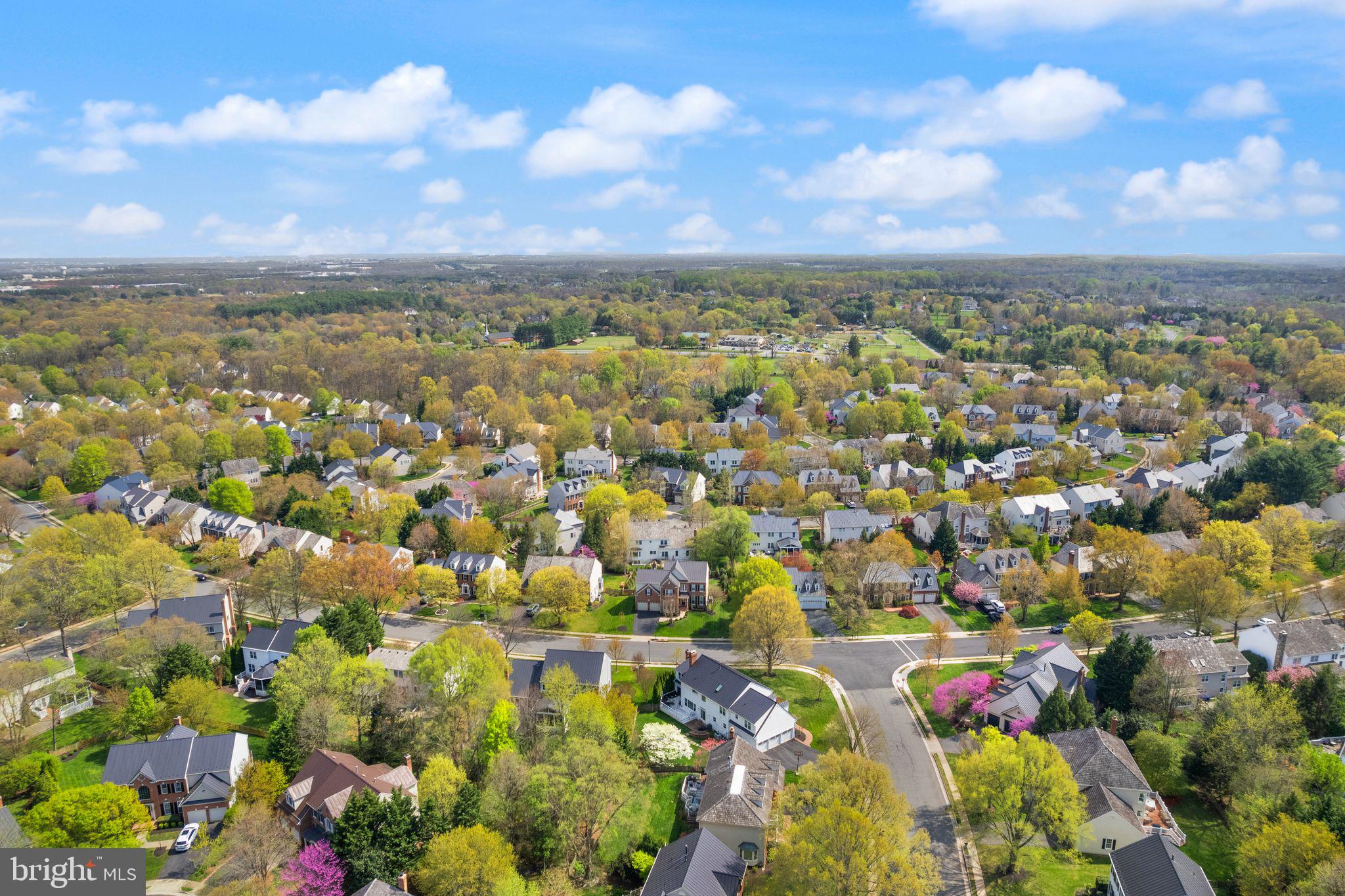 WOODLEA MANOR - Residential
