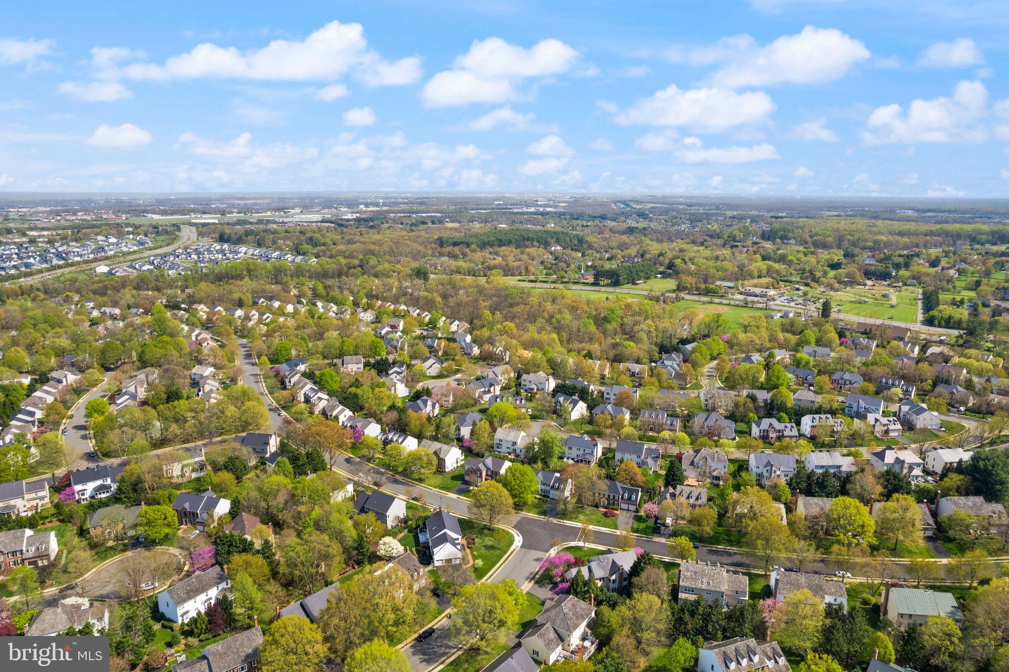 WOODLEA MANOR - Residential