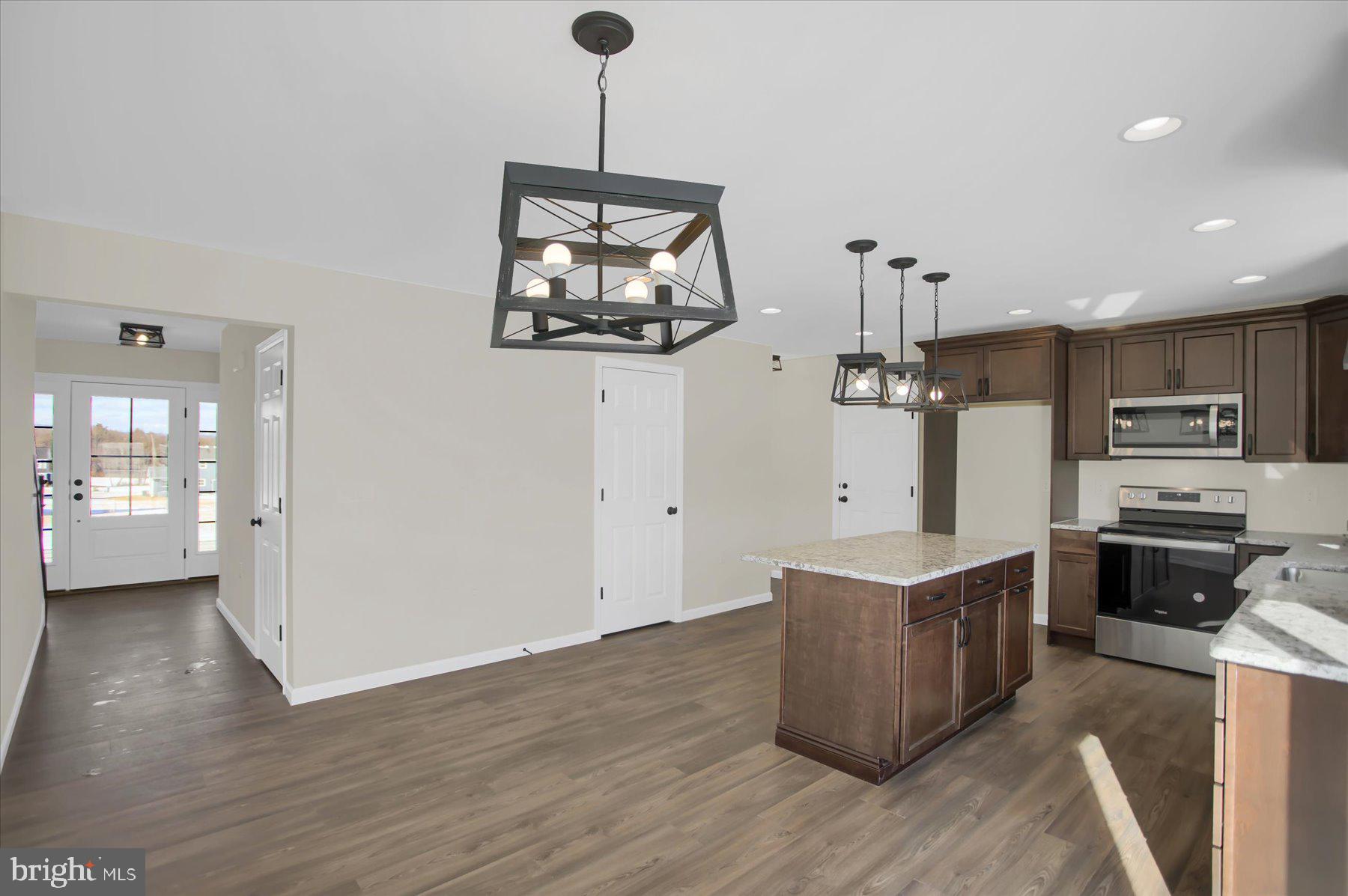 SPRINGFIELD - Residential