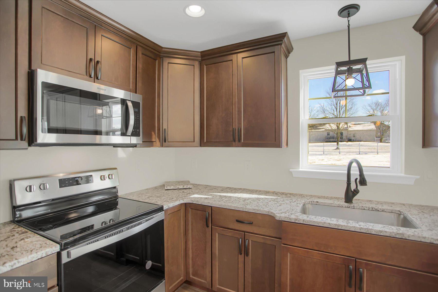 SPRINGFIELD - Residential
