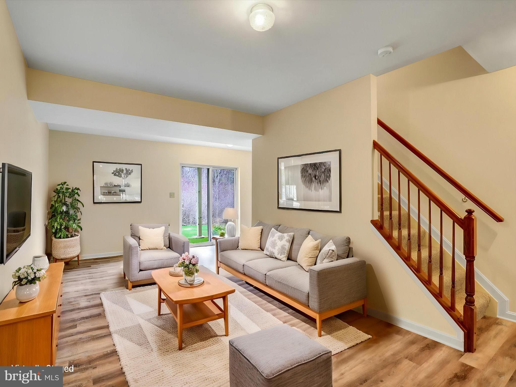 WAVERLY WOODS - Residential