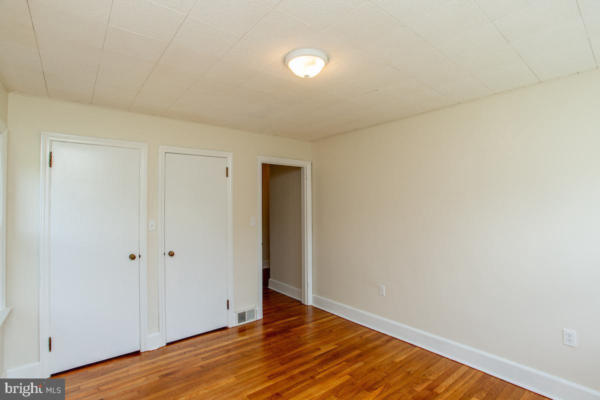 RIVER GLEN - Residential