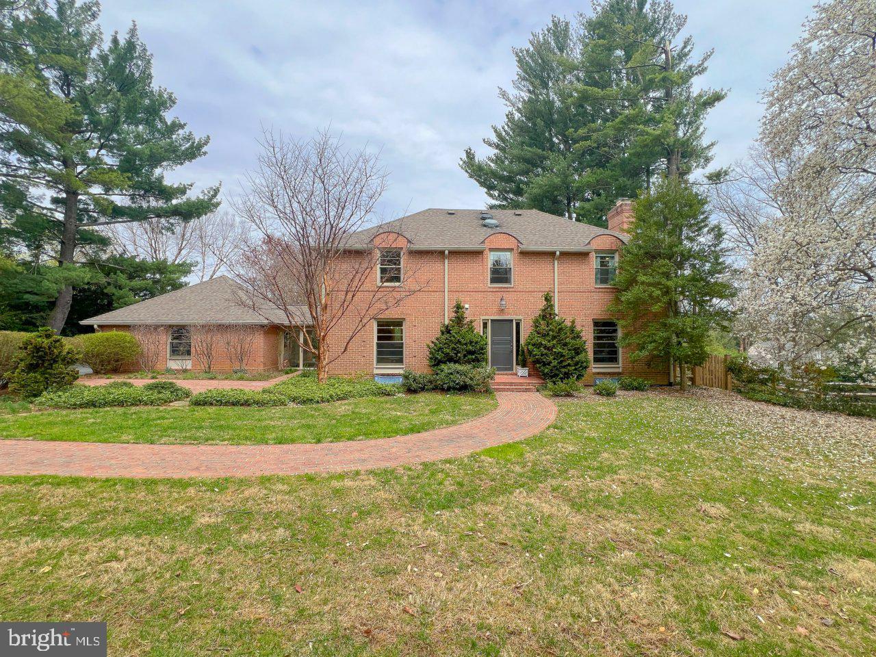 RUXTON/RIDERWOOD - Residential