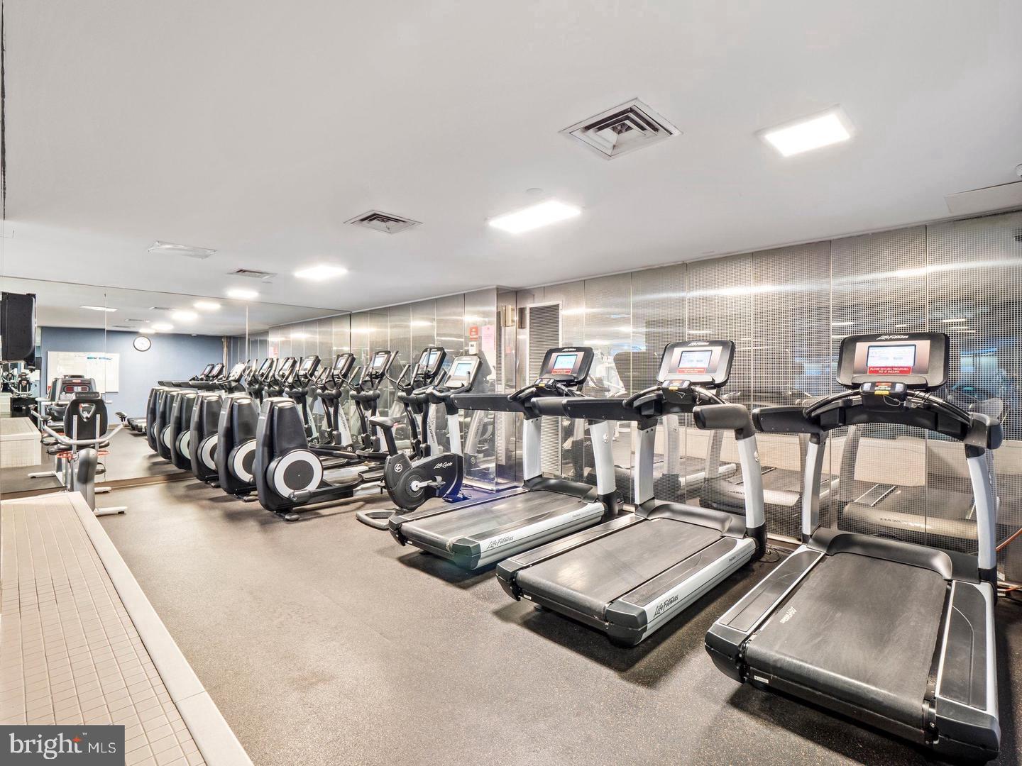 ATRIUM - Residential Lease