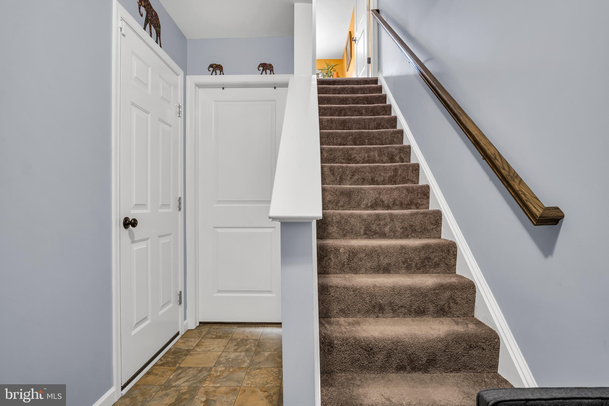 ENCLAVE AT HUNTER CREEK - Residential