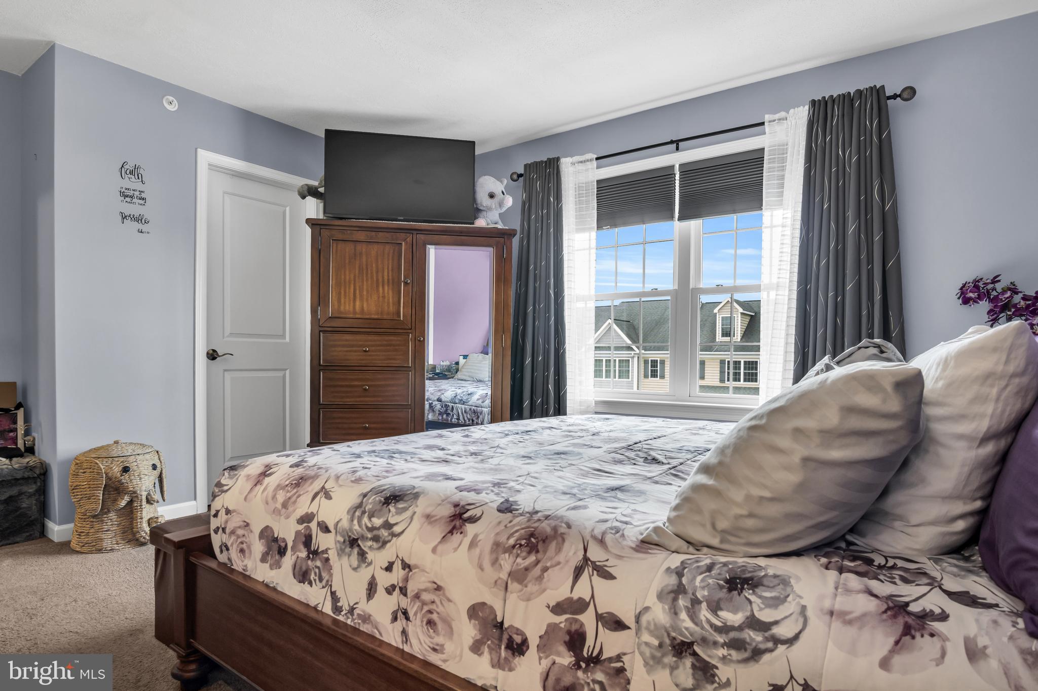 ENCLAVE AT HUNTER CREEK - Residential