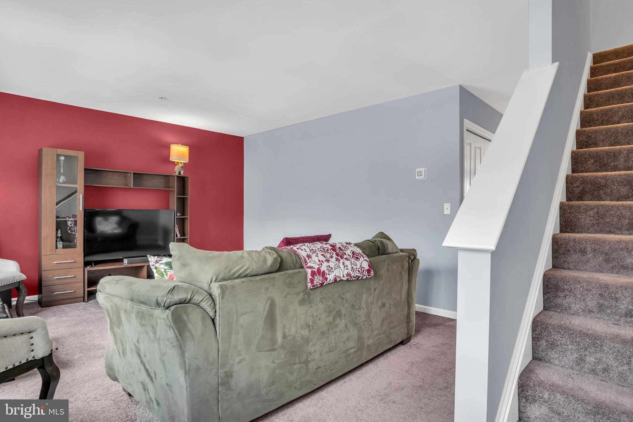 ENCLAVE AT HUNTER CREEK - Residential
