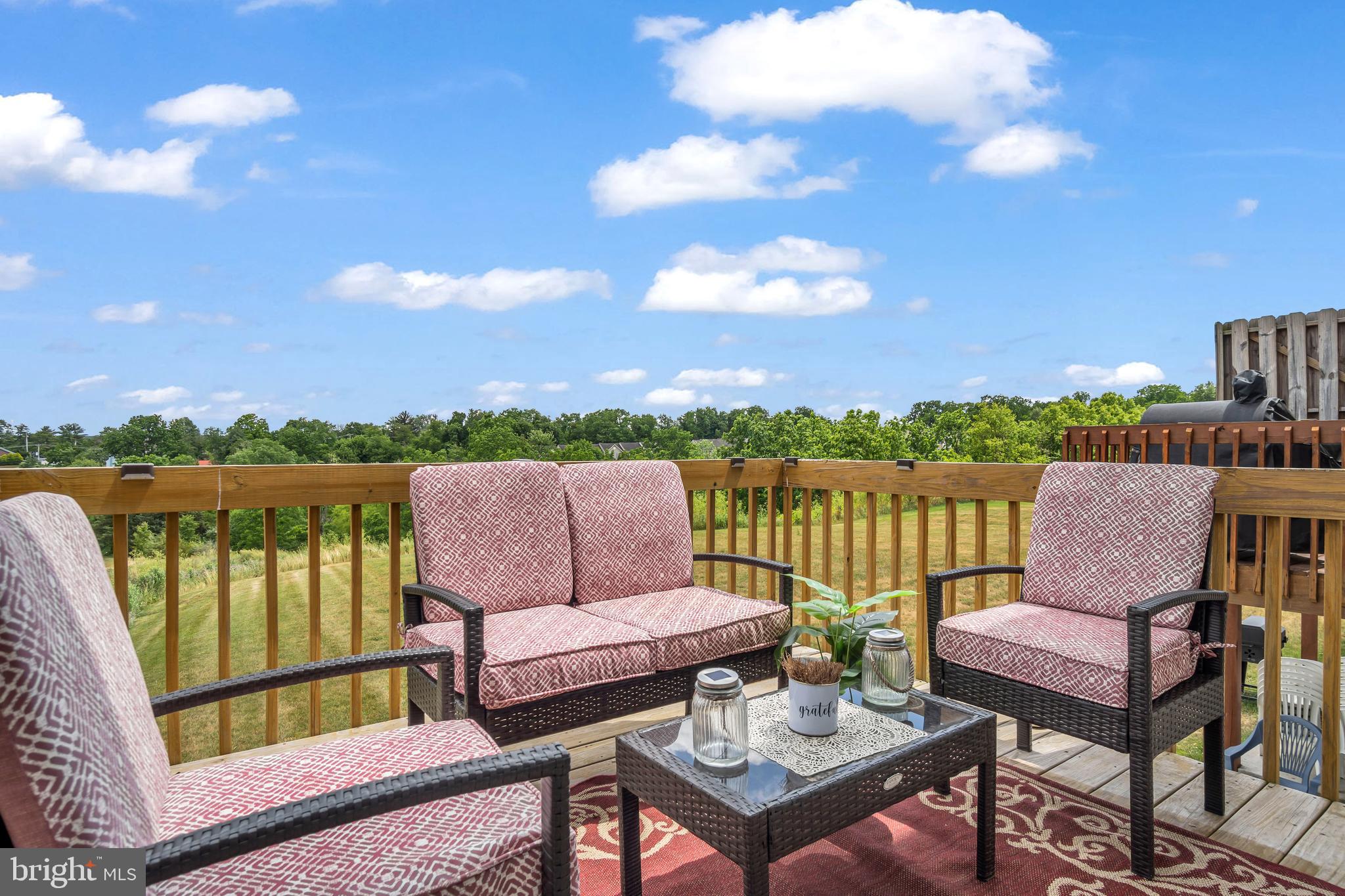 ENCLAVE AT HUNTER CREEK - Residential
