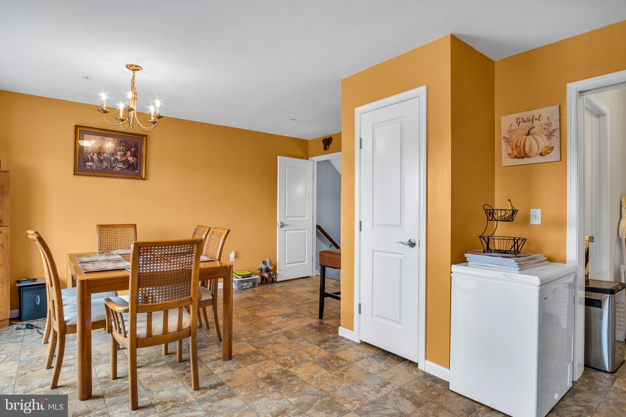 ENCLAVE AT HUNTER CREEK - Residential