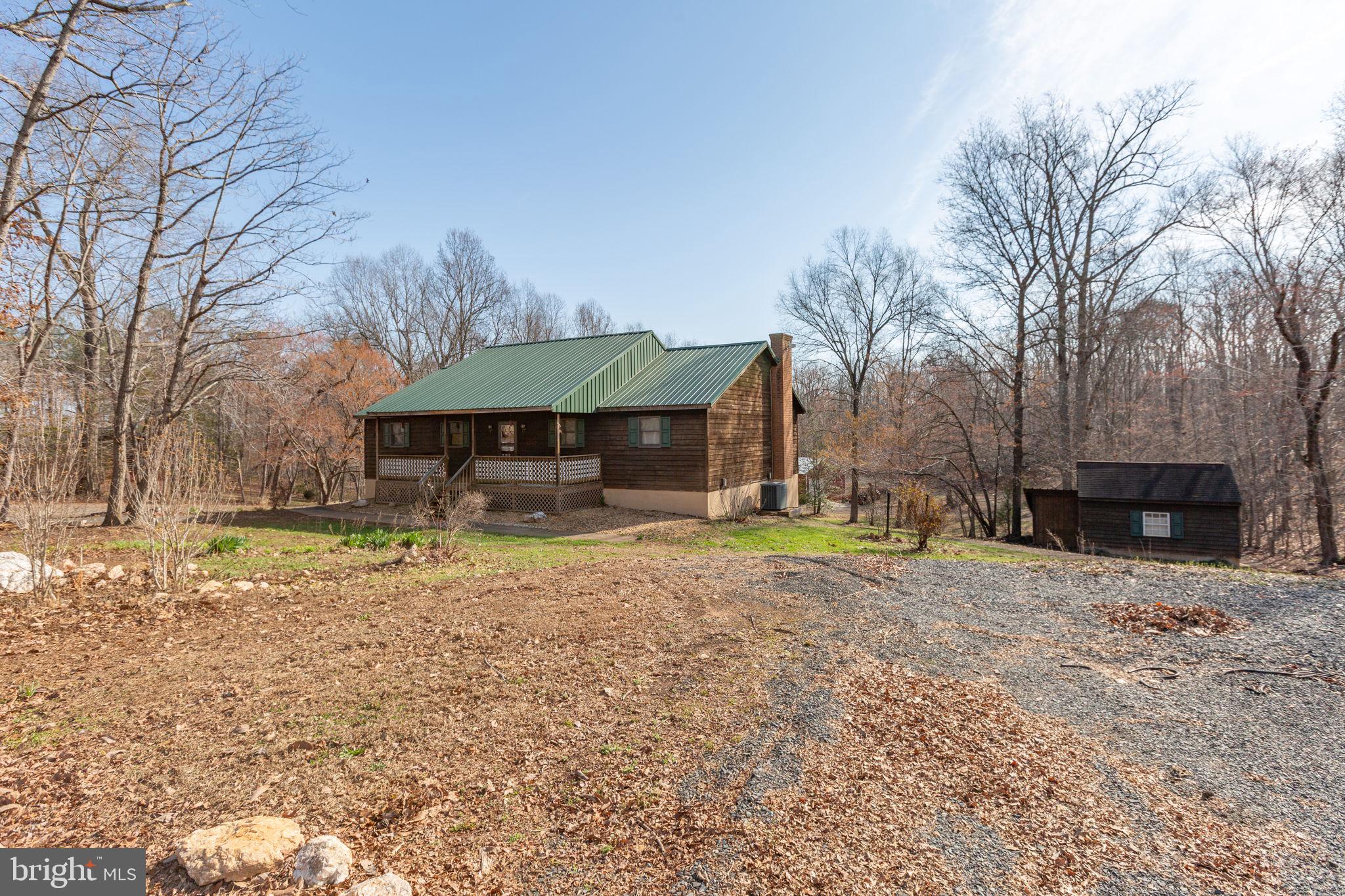 SHEPPERDS GROVE - Residential
