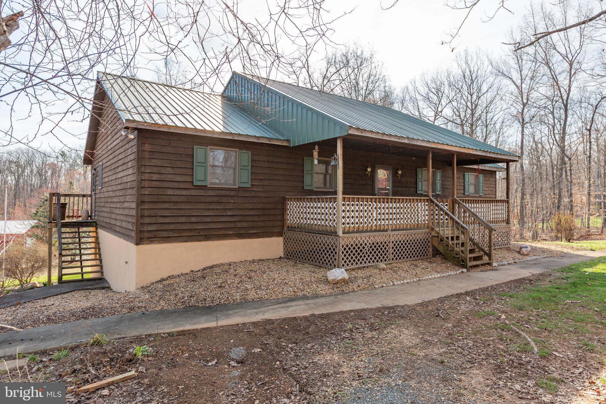 SHEPPERDS GROVE - Residential