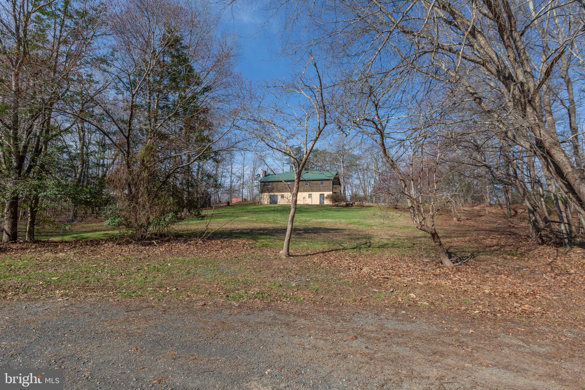 SHEPPERDS GROVE - Residential