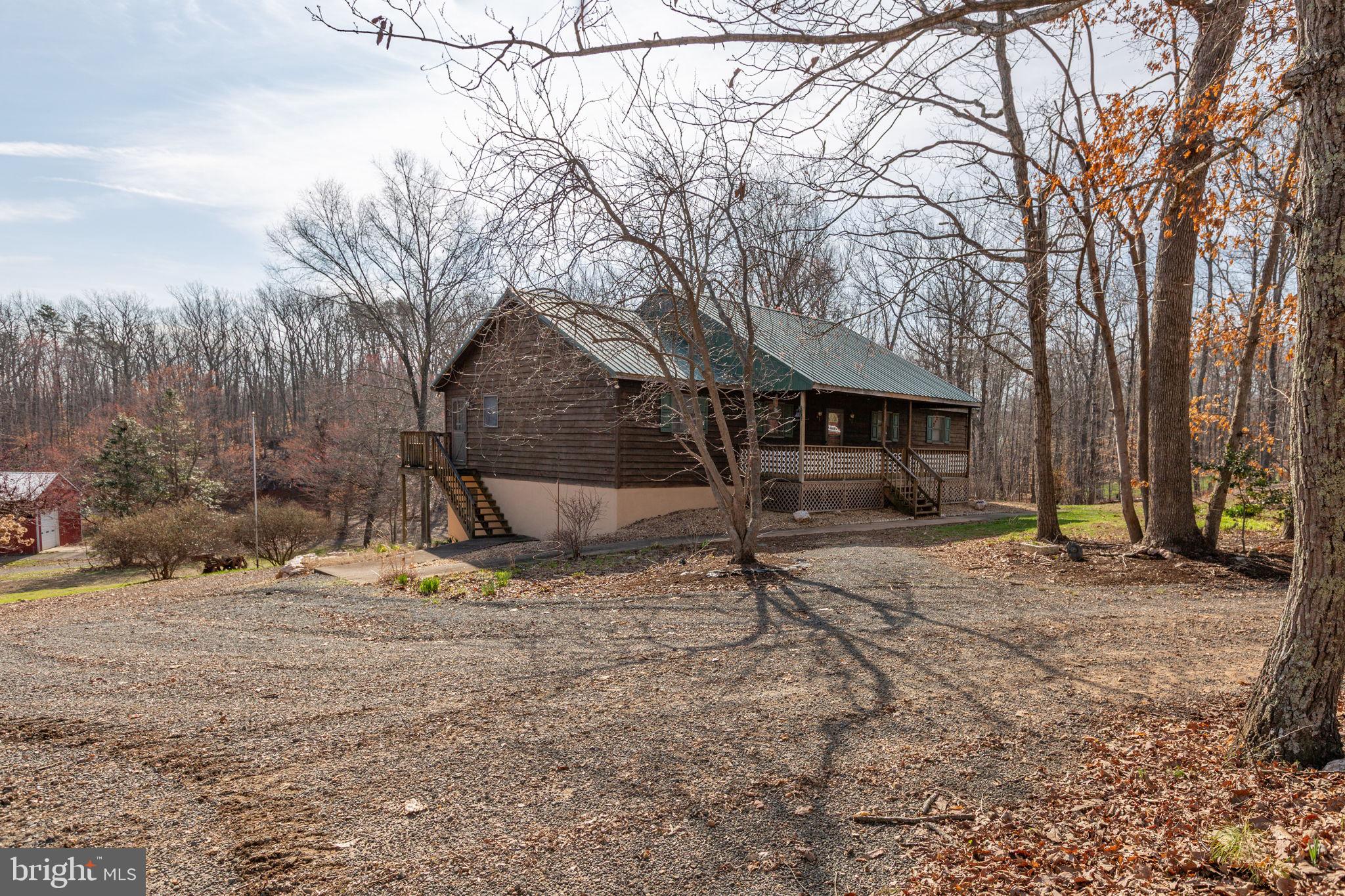 SHEPPERDS GROVE - Residential