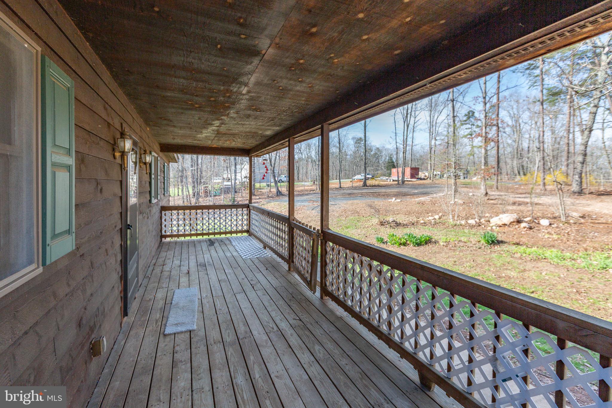 SHEPPERDS GROVE - Residential