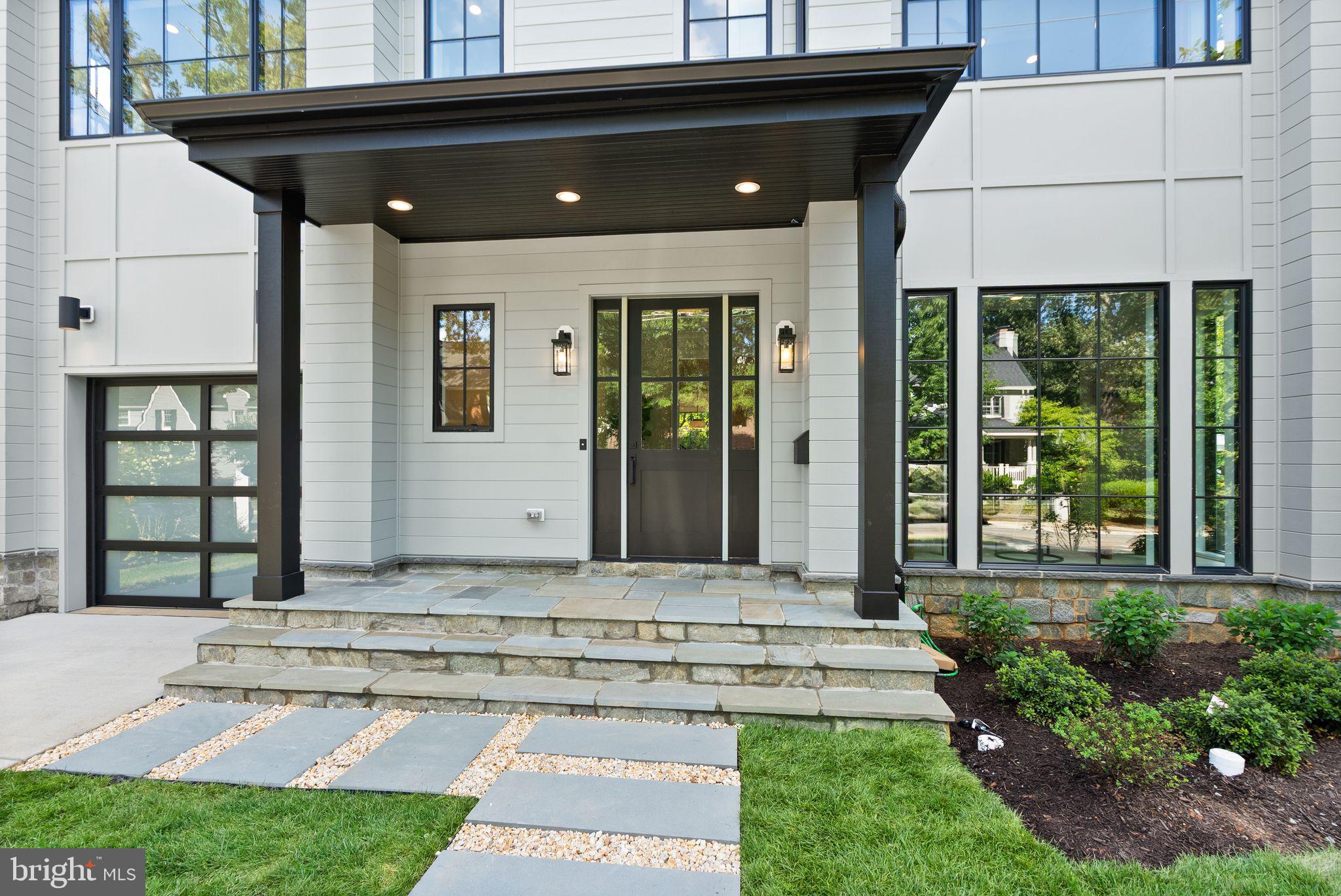 LYON PARK - Residential