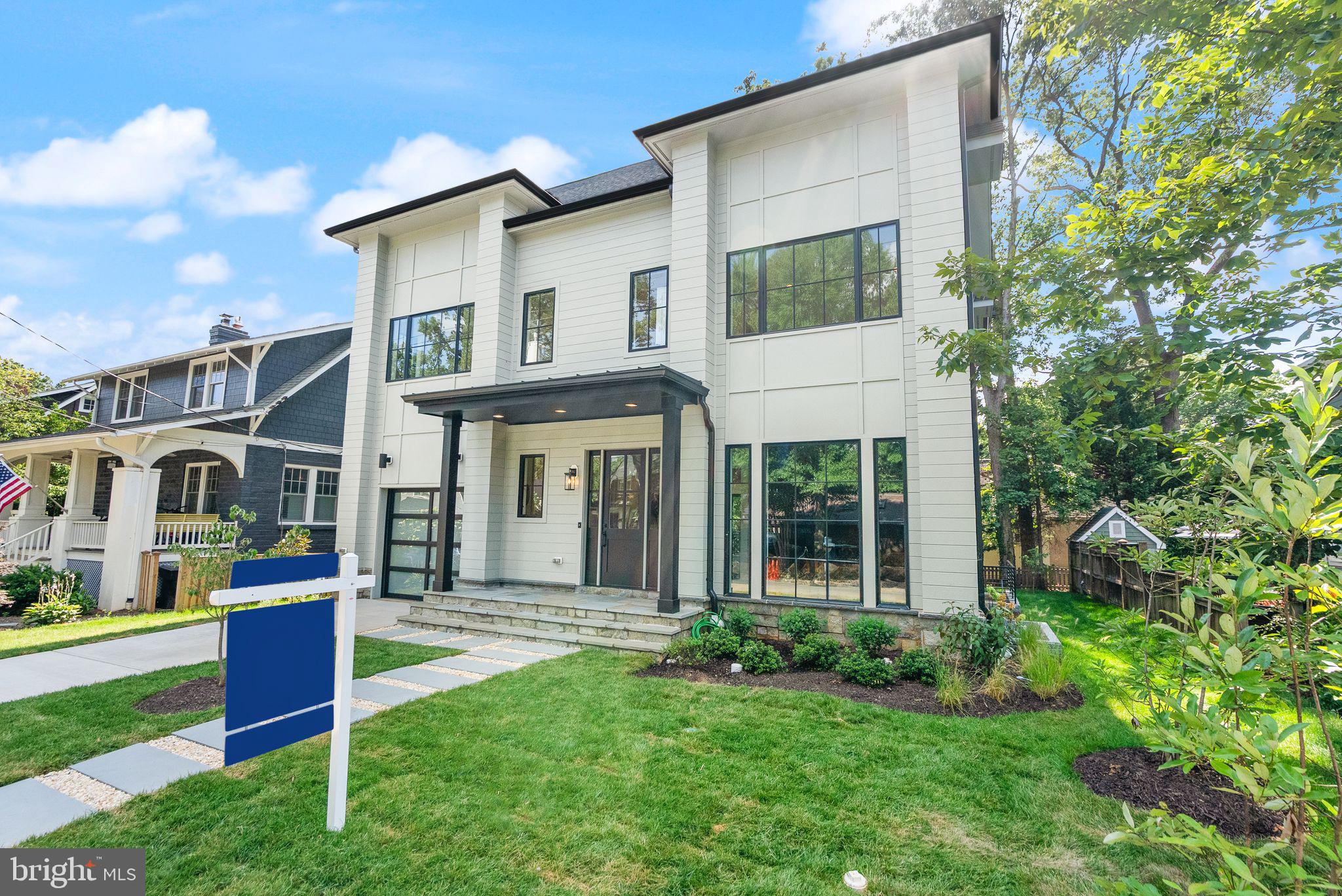 LYON PARK - Residential