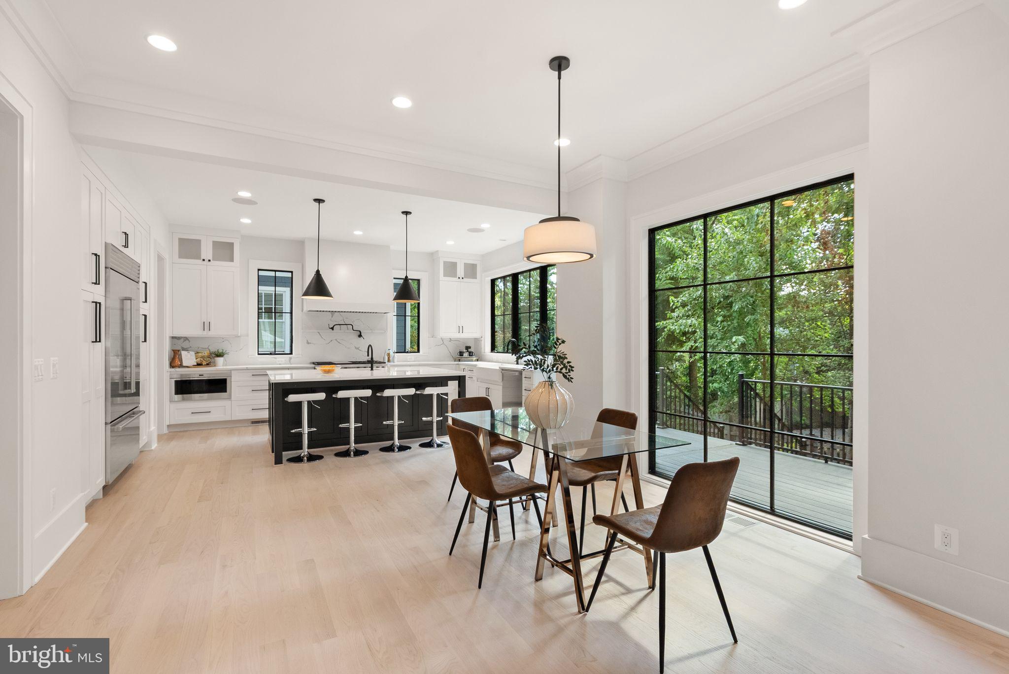 LYON PARK - Residential