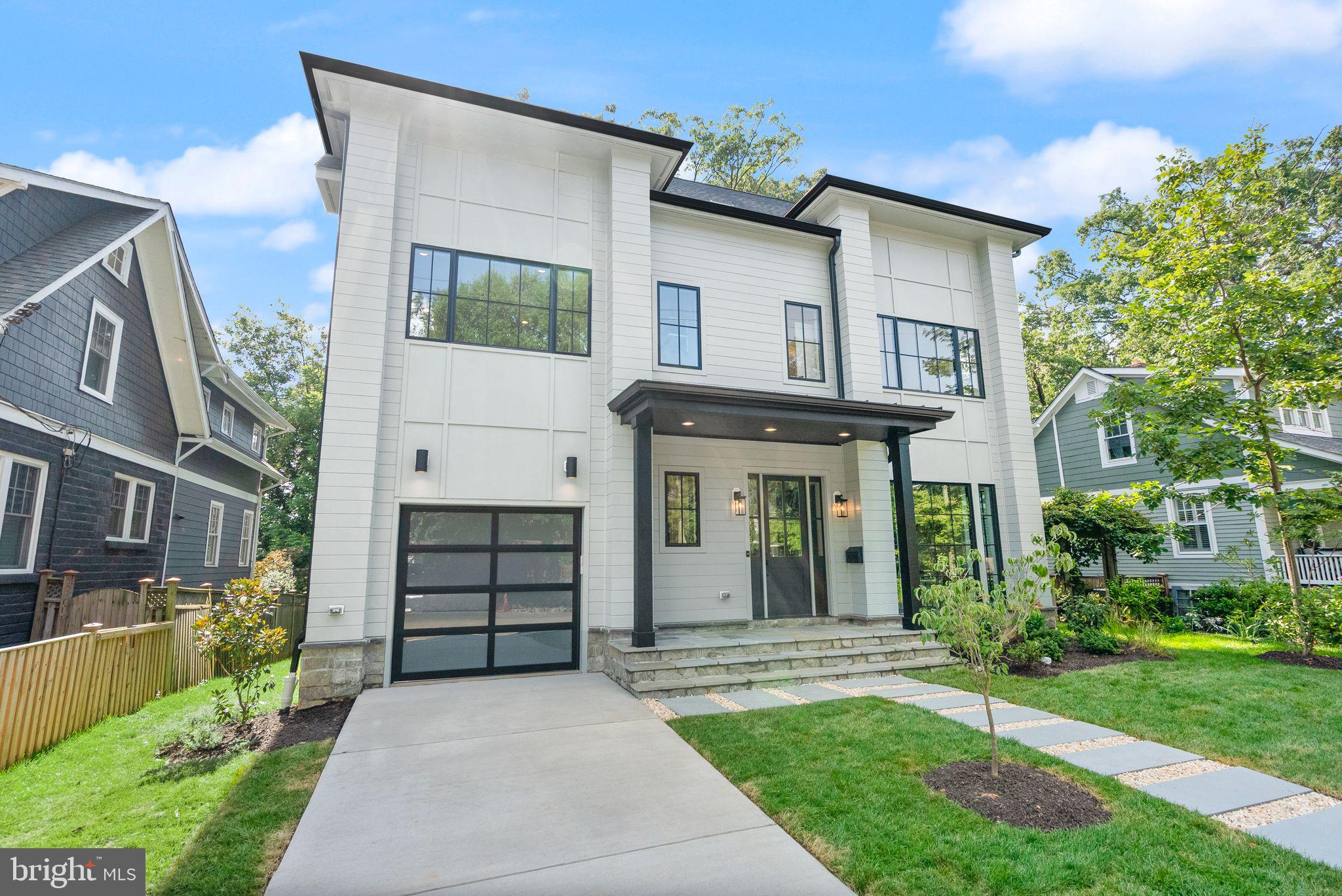 LYON PARK - Residential