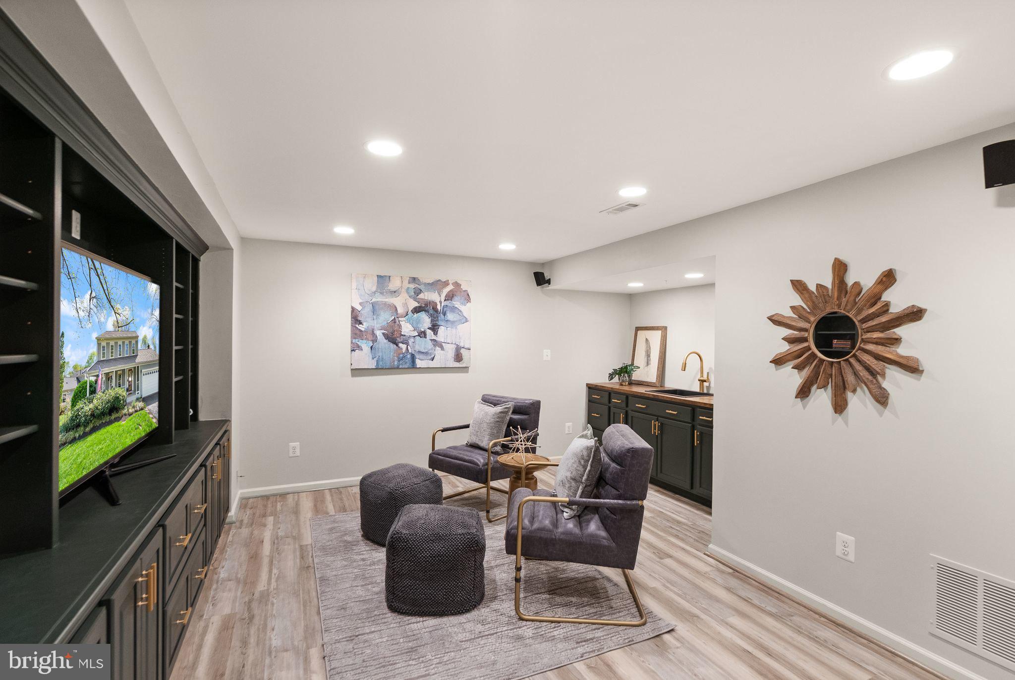 FRANKLIN FARM - Residential