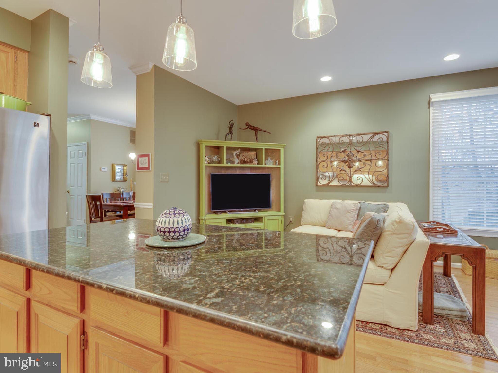 RESTON - Residential Lease