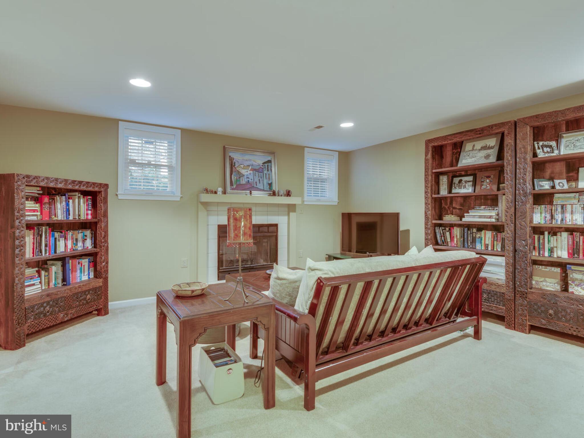 RESTON - Residential Lease