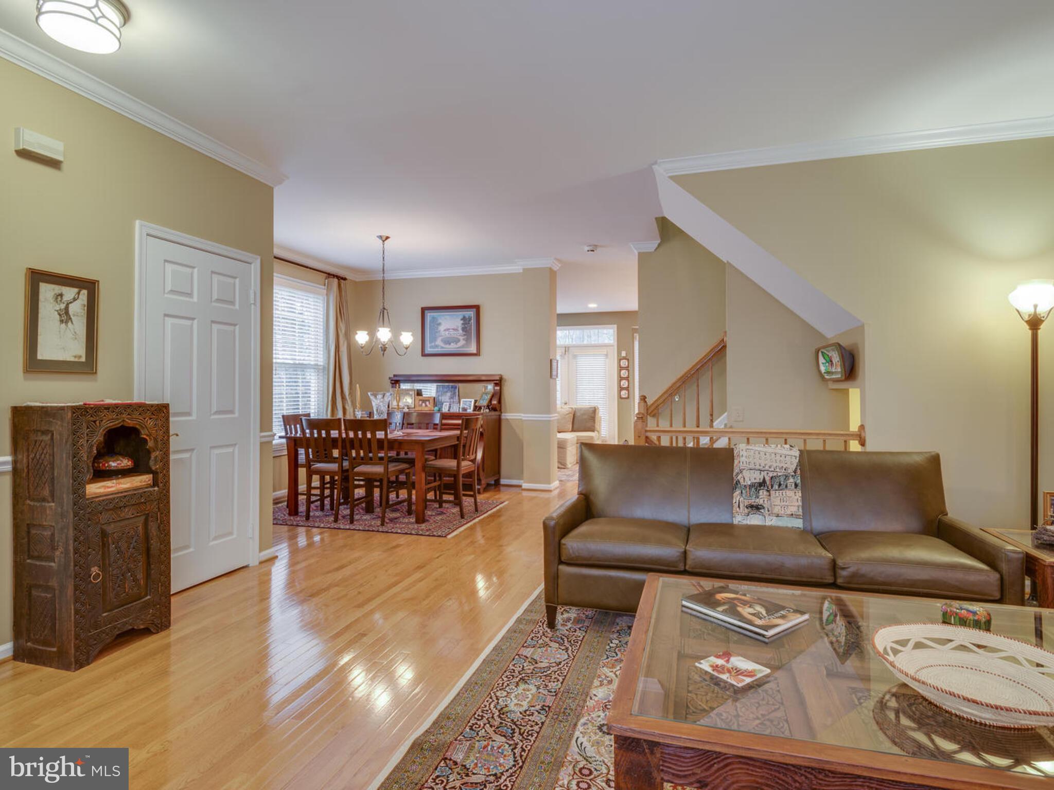 RESTON - Residential Lease