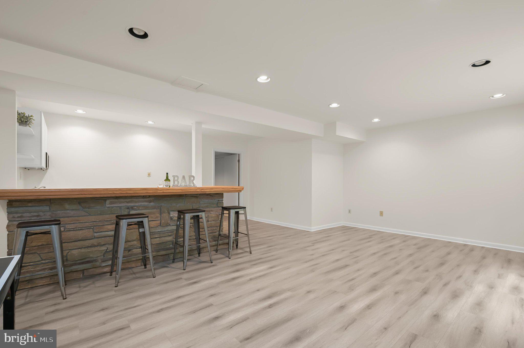 WATERFORD - Residential